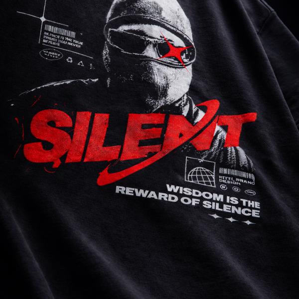 silent-black-oversized-t-shirt